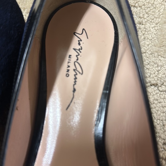 Brand new authentic Giorgio Armani shoes - Picture 5 of 6